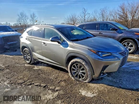 ✅ 2018 Lexus NX 300 • VIN: JTJYARBZ5J2099093 • Lot: 94708845. Wystawiony na Copart z przebiegiem 170 765 mil. Bezpłatny archiwum sprzedaży aukcyjnych z USA i szczegółowy raport historii pojazdu na DreamBid. Zdjęcie 4.