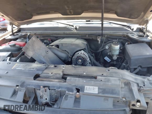 ✅ 2007 GMC Yukon SLE • VIN: 1GKFC13047R246403 • Lot: 42000214. Listed on IAAI with 302,455 mi. Free auction sales archive from the USA and detailed vehicle history report at DreamBid. Image 10.