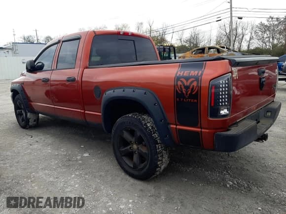 ✅ 2008 Dodge 1500 SLT • VIN: 1D7HU18278S559098 • Лот: 78547754. Опубликован ранее на Copart с пробегом Не указан. Бесплатный доступ к архиву аукционных продаж из США и подробный отчёт об истории автомобиля на DreamBid. Изображение 2.