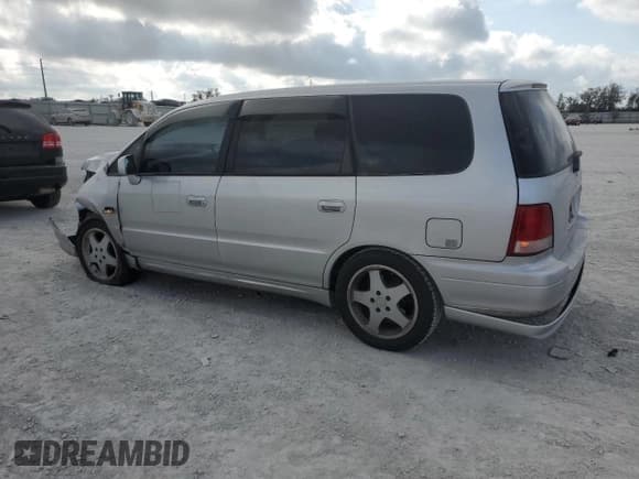 ✅ 1995 Honda Odyssey • VIN: RA11047490 • Lot: 45955115. Listed on Copart with Not provided. Free auction sales archive from the USA and detailed vehicle history report at DreamBid. Image 2.