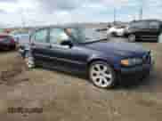 2003 BMW 3 Series 325i z VIN WBAEV334X3KR25656, wystawiony jako Copart lot #87478855 z przebiegiem 262 935 mil mil oraz Czysty tytuł • Clean title. Historia ofert i sprzedaży dostępna na DreamBid. Obrazek 4.