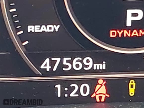 ✅ 2019 Audi SQ5 Premium Plus • VIN: WA1B4AFY8K2001737 • Lot: 41494829. Listed on IAAI with 47,569 mi. Free auction sales archive from the USA and detailed vehicle history report at DreamBid. Image 16.