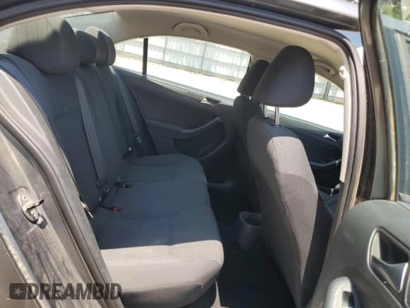 ✅ 2012 Volkswagen Jetta S • VIN: 3VW1K7AJXCM364925 • Lot: 61260755. Listed on Copart with 143,928 mi. Free auction sales archive from the USA and detailed vehicle history report at DreamBid. Image 10.