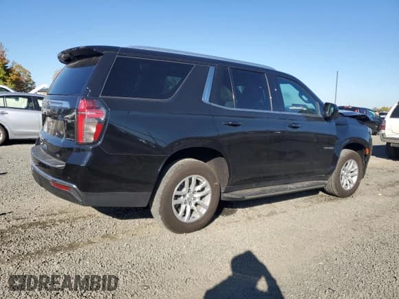 ✅ 2023 Chevrolet Tahoe LT • VIN: 1GNSKNKD7PR353641 • Lot: 86309995. Wystawiony na Copart z przebiegiem 68 326 mil. Bezpłatny archiwum sprzedaży aukcyjnych z USA i szczegółowy raport historii pojazdu na DreamBid. Zdjęcie 3.