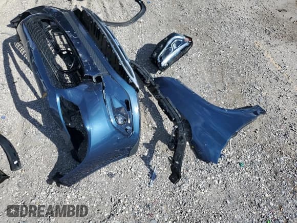 ✅ 2022 Mercedes-Benz GLA 250 • VIN: W1N4N4GB0NJ320043 • Lot: 81327195. Wystawiony na Copart z przebiegiem 40 864 mil. Bezpłatny archiwum sprzedaży aukcyjnych z USA i szczegółowy raport historii pojazdu na DreamBid. Zdjęcie 13.