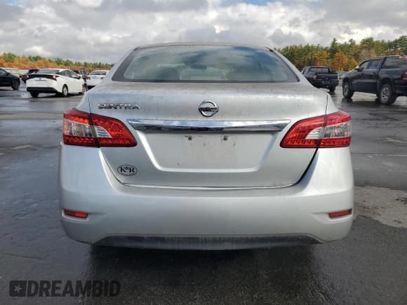 ✅ 2015 Nissan Sentra S • VIN: 3N1AB7AP6FY298994 • Lot: 87227025. Wystawiony na Copart z przebiegiem 114 780 mil. Bezpłatny archiwum sprzedaży aukcyjnych z USA i szczegółowy raport historii pojazdu na DreamBid. Zdjęcie 6.