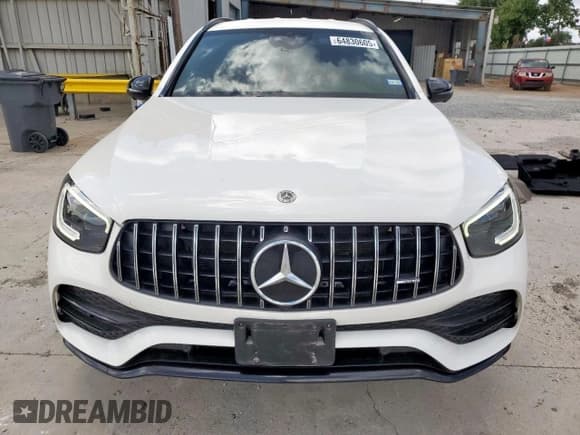 ✅ 2022 Mercedes-Benz GLC 43 AMG • VIN: W1N0G6EB2NV371561 • Lot: 64830605. Wystawiony na Copart z przebiegiem 56 698 mil. Bezpłatny archiwum sprzedaży aukcyjnych z USA i szczegółowy raport historii pojazdu na DreamBid. Zdjęcie 5.