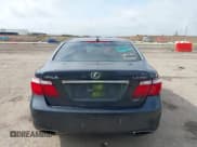 ✅ 2009 Lexus LS 460 • VIN: JTHCL46F095001574 • Лот: 42115283. Опубликован ранее на IAAI с пробегом 123 944 миль. Бесплатный доступ к архиву аукционных продаж из США и подробный отчёт об истории автомобиля на DreamBid. Изображение 16.