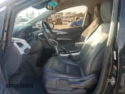 ✅ 2017 Chevrolet Bolt EV Premier • VIN: 1G1FX6S00H4177456 • Lot: 88480845. Wystawiony na Copart z przebiegiem 180 301 mil. Bezpłatny archiwum sprzedaży aukcyjnych z USA i szczegółowy raport historii pojazdu na DreamBid. Zdjęcie 7.