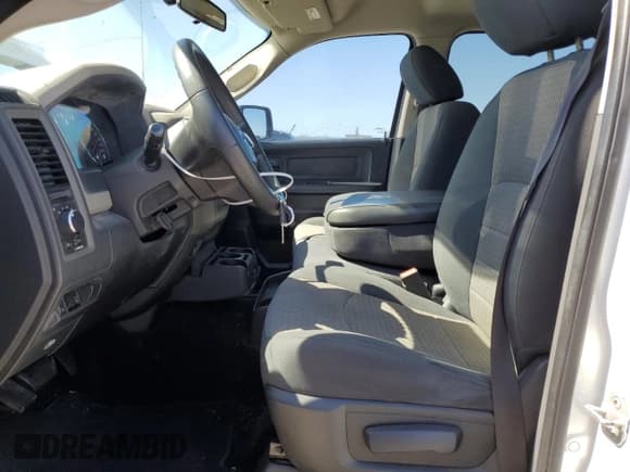 ✅ 2010 Dodge 1500 Laramie • VIN: 1D7RV1CT6AS198700 • Lot: 48685285. Wystawiony na Copart z przebiegiem 191 474 mil. Bezpłatny archiwum sprzedaży aukcyjnych z USA i szczegółowy raport historii pojazdu na DreamBid. Zdjęcie 7.