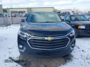 ✅ 2018 Chevrolet Traverse LT Cloth • VIN: 1GNEVMKW9JJ210079 • Lot: 41548733. Wystawiony na IAAI z przebiegiem 106 698 mil. Bezpłatny archiwum sprzedaży aukcyjnych z USA i szczegółowy raport historii pojazdu na DreamBid. Zdjęcie 12.