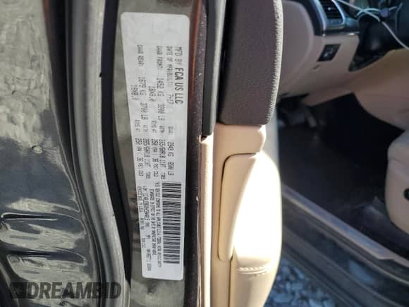 2017 Jeep Grand Cherokee Limited with VIN 1C4RJEBG0HC944015, listed as a Copart auction lot 82507335 with 141,846 mi miles and Salvage title. Bid and sale history available at DreamBid. Image 13.