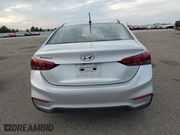 ✅ 2019 Hyundai Accent SE • VIN: 3KPC24A30KE082166 • Lot: 87069185. Listed on Copart with 92,041 mi. Free auction sales archive from the USA and detailed vehicle history report at DreamBid. Image 6.