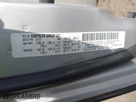 ✅ 2010 Chrysler Town & Country Limited • VIN: 2A4RR7DX9AR427885 • Lot: 40721930. Wystawiony na IAAI z przebiegiem 69 637 mil. Bezpłatny archiwum sprzedaży aukcyjnych z USA i szczegółowy raport historii pojazdu na DreamBid. Zdjęcie 9.