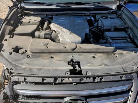 ✅ 2019 Lexus GX 460 Premium • VIN: JTJBM7FX0K5232496 • Lot: 94062885. Listed on Copart with 127,098 mi. Free auction sales archive from the USA and detailed vehicle history report at DreamBid. Image 11.