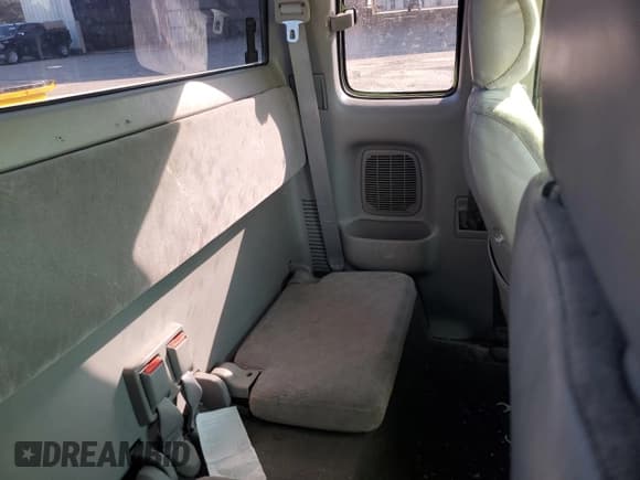 ✅ 2004 Toyota Tacoma PreRunner • VIN: 5TESM92N84Z391687 • Lot: 85936765. Wystawiony na Copart z przebiegiem 284 646 mil. Bezpłatny archiwum sprzedaży aukcyjnych z USA i szczegółowy raport historii pojazdu na DreamBid. Zdjęcie 10.