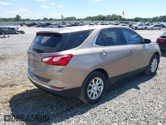 ✅ 2019 Chevrolet Equinox LT • VIN: 2GNAXTEVXK6204263 • Лот: 43226590. Опубликован ранее на IAAI с пробегом 85 039 миль. Бесплатный доступ к архиву аукционных продаж из США и подробный отчёт об истории автомобиля на DreamBid. Изображение 4.