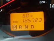 ✅ 2012 Toyota RAV4 Limited • VIN: 2T3DF4DV4CW253562 • Lot: 43707356. Wystawiony na IAAI z przebiegiem 125 723 mil. Bezpłatny archiwum sprzedaży aukcyjnych z USA i szczegółowy raport historii pojazdu na DreamBid. Zdjęcie 14.