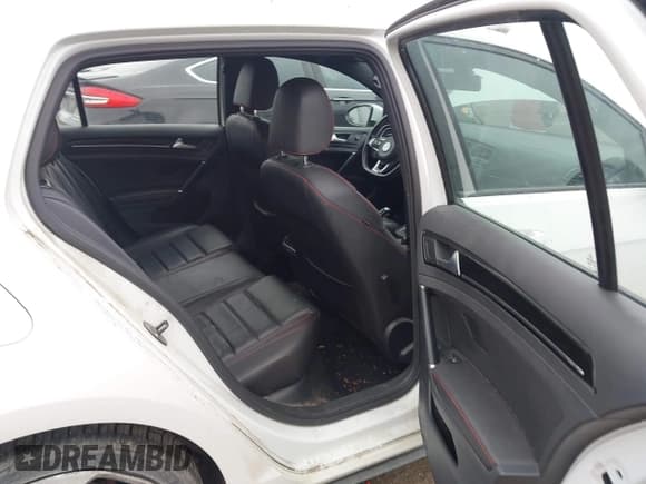 ✅ 2015 Volkswagen Golf GTI S • VIN: 3VW5T7AUXFM103047 • Lot: 43652429. Listed on IAAI with 124,803 mi. Free auction sales archive from the USA and detailed vehicle history report at DreamBid. Image 8.