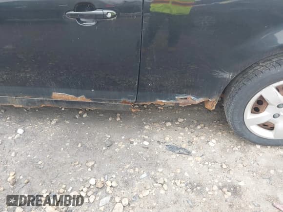 ✅ 2009 Pontiac G5 • VIN: 1G2AS18H197161206 • Lot: 42804815. Listed on IAAI with 212,052 mi. Free auction sales archive from the USA and detailed vehicle history report at DreamBid. Image 12.