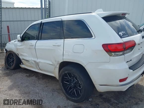 ✅ 2016 Jeep Grand Cherokee Overland • VIN: 1C4RJFCG9GC389505 • Lot: 42608098. Wystawiony na IAAI z przebiegiem 145 610 mil. Bezpłatny archiwum sprzedaży aukcyjnych z USA i szczegółowy raport historii pojazdu na DreamBid. Zdjęcie 14.