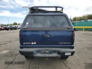 ✅ 2003 Chevrolet S-10 LS • VIN: 1GCCT19X238158338 • Lot: 86185115. Listed on Copart with 219,896 mi. Free auction sales archive from the USA and detailed vehicle history report at DreamBid. Image 6.