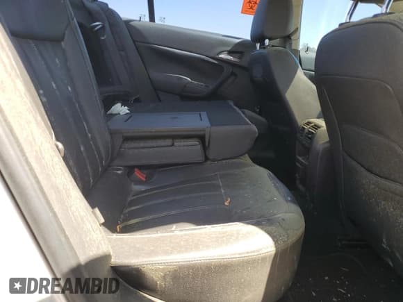 ✅ 2011 Buick Regal CXL RL5 • VIN: W04GT5GC9B1003893 • Lot: 52955815. Listed on Copart with 119,754 mi. Free auction sales archive from the USA and detailed vehicle history report at DreamBid. Image 11.