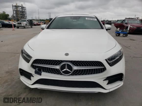 ✅ 2019 Mercedes-Benz CLS 450 • VIN: WDD2J5JB8KA021152 • Lot: 52467054. Wystawiony na Copart z przebiegiem Nie podano. Bezpłatny archiwum sprzedaży aukcyjnych z USA i szczegółowy raport historii pojazdu na DreamBid. Zdjęcie 5.
