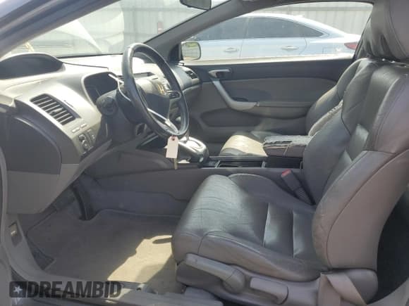 ✅ 2010 Honda Civic EX-L • VIN: 2HGFG1B95AH529823 • Lot: 56757725. Listed on Copart with 144,603 mi. Free auction sales archive from the USA and detailed vehicle history report at DreamBid. Image 7.