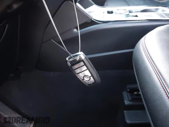 ✅ 2023 Ford Explorer ST-Line • VIN: 1FMSK7KH0PGA48562 • Lot: 40530822. Wystawiony na IAAI z przebiegiem 30 962 mil. Bezpłatny archiwum sprzedaży aukcyjnych z USA i szczegółowy raport historii pojazdu na DreamBid. Zdjęcie 11.