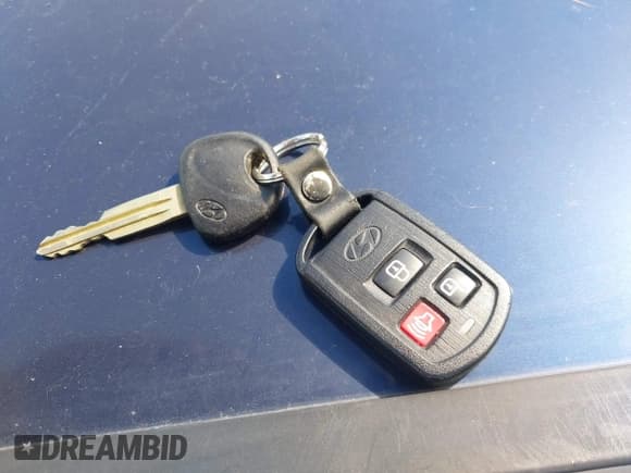 ✅ 2004 Hyundai Elantra GLS • VIN: KMHDN46D34U793440 • Lot: 42776336. Wystawiony na IAAI z przebiegiem 143 189 mil. Bezpłatny archiwum sprzedaży aukcyjnych z USA i szczegółowy raport historii pojazdu na DreamBid. Zdjęcie 11.