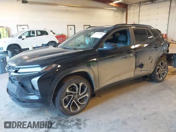 2024 Chevrolet Trax 2RS с VIN KL77LJE24RC186561, выставлен на аукционе IAAI как лот 43333806 с пробегом 33 443 миль миль и . История ставок и продаж доступна на DreamBid. Изображение 17.