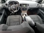 ✅ 2015 Jeep Grand Cherokee Laredo • VIN: 1C4RJEAG5FC700519 • Lot: 93738715. Wystawiony na Copart z przebiegiem 143 110 mil. Bezpłatny archiwum sprzedaży aukcyjnych z USA i szczegółowy raport historii pojazdu na DreamBid. Zdjęcie 8.