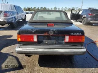 ✅ 1987 BMW 3 Series • VIN: WBABB1308H1929652 • Lot: 82092594. Listed on Copart with 16,570 mi. Free auction sales archive from the USA and detailed vehicle history report at DreamBid. Image 6.