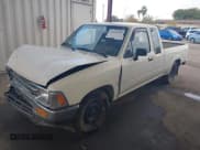 ✅ 1990 Toyota Pickup • VIN: JT4VN93D3L5007980 • Lot: 43633290. Listed on IAAI with 252,185 mi. Free auction sales archive from the USA and detailed vehicle history report at DreamBid. Image 17.