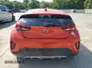 2020 Hyundai Veloster Premium z VIN KMHTG6AF0LU021017, wystawiony jako Copart lot #57514105 z przebiegiem 63 474 mil mil oraz Szkoda całkowita • Salvage title. Historia ofert i sprzedaży dostępna na DreamBid. Obrazek 6.