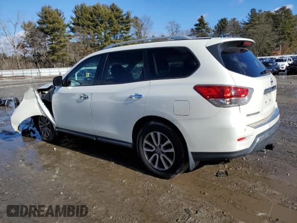 ✅ 2015 Nissan Pathfinder Platinum • VIN: 5N1AR2MM7FC714374 • Lot: 41472025. Listed on Copart with 114,027 mi. Free auction sales archive from the USA and detailed vehicle history report at DreamBid. Image 2.