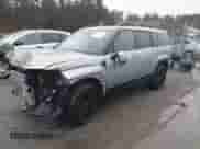 2024 Hyundai Santa Fe Calligraphy с VIN 5NMP5DG19RH009430, выставлен на аукционе IAAI как лот 41195514 с пробегом 9 099 миль миль и . История ставок и продаж доступна на DreamBid. Изображение 18.