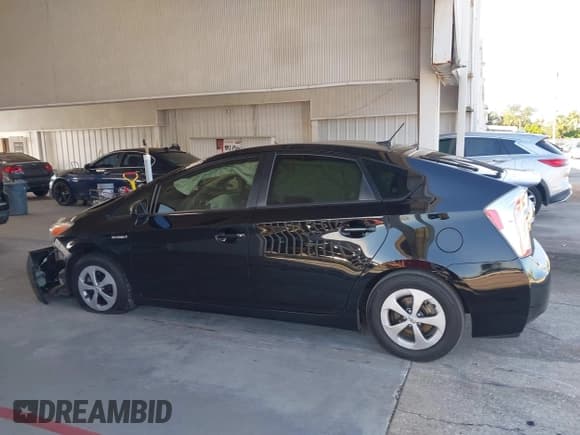 ✅ 2015 Toyota Prius Two • VIN: JTDKN3DU0F0435909 • Лот: 43653751. Опубликован ранее на IAAI с пробегом 202 218 миль. Бесплатный доступ к архиву аукционных продаж из США и подробный отчёт об истории автомобиля на DreamBid. Изображение 15.