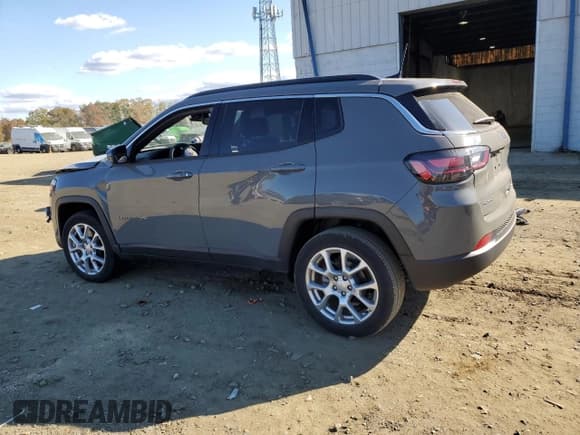 ✅ 2023 Jeep Compass Latitude Lux • VIN: 3C4NJDFN1PT529628 • Lot: 90077065. Listed on Copart with 11,581 mi. Free auction sales archive from the USA and detailed vehicle history report at DreamBid. Image 2.