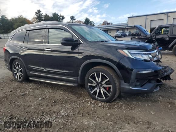 ✅ 2019 Honda Pilot Touring 8-Passenger • VIN: 5FNYF6H99KB068941 • Lot: 87454695. Listed on Copart with 98,410 mi. Free auction sales archive from the USA and detailed vehicle history report at DreamBid. Image 4.