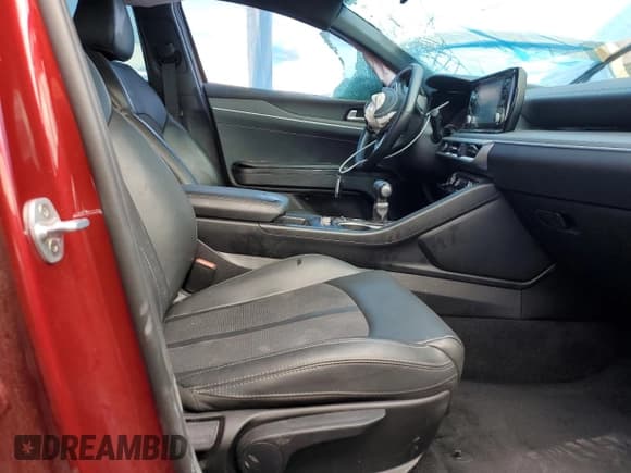 ✅ 2021 Kia K5 GT-Line • VIN: 5XXG64J22MG018251 • Лот: 84188855. Опубликован ранее на Copart с пробегом 101 817 миль. Бесплатный доступ к архиву аукционных продаж из США и подробный отчёт об истории автомобиля на DreamBid. Изображение 7.