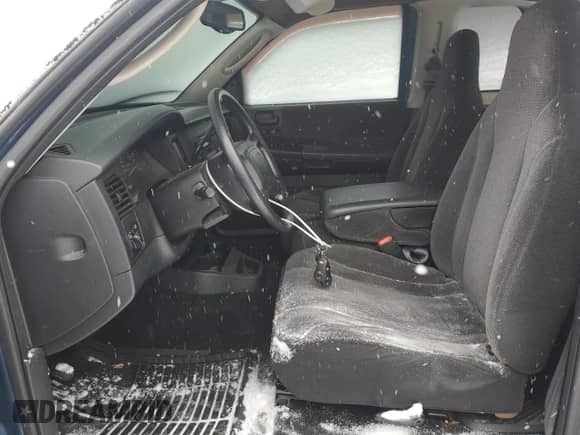 2003 Dodge Dakota SLT with VIN 1D7HL42X63S219989, listed as a Copart auction lot 41495915 with 83,841 mi miles and Clean title. Bid and sale history available at DreamBid. Image 7.