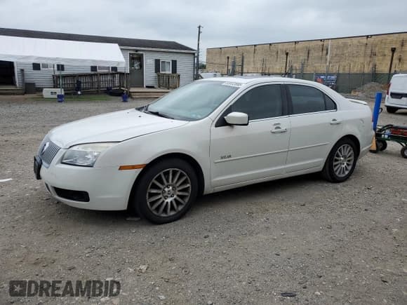 ✅ 2008 Mercury Milan Premier • VIN: 3MEHM08108R615159 • Лот: 68832895. Опубликован ранее на Copart с пробегом 128 068 миль. Бесплатный доступ к архиву аукционных продаж из США и подробный отчёт об истории автомобиля на DreamBid. Изображение 1.