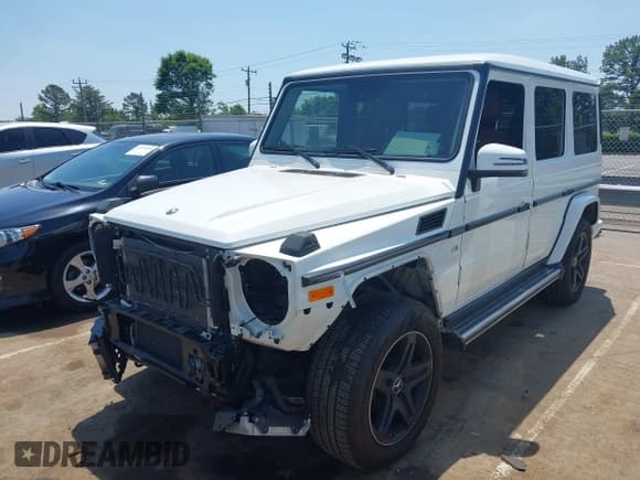✅ 2018 Mercedes-Benz G • VIN: WDCYC3KH1JX294493 • Lot: 42166199. Listed on IAAI with 66,597 mi. Free auction sales archive from the USA and detailed vehicle history report at DreamBid. Image 19.
