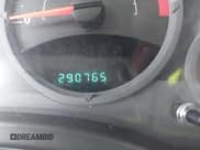 ✅ 2007 Jeep Patriot Sport • VIN: 1J8FF28W27D355907 • Lot: 42746682. Wystawiony na IAAI z przebiegiem 290 789 mil. Bezpłatny archiwum sprzedaży aukcyjnych z USA i szczegółowy raport historii pojazdu na DreamBid. Zdjęcie 15.