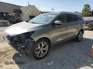 ✅ 2016 Kia Sorento SX • VIN: 5XYPKDA51GG082609 • Lot: 71978985. Wystawiony na Copart z przebiegiem 112 958 mil. Bezpłatny archiwum sprzedaży aukcyjnych z USA i szczegółowy raport historii pojazdu na DreamBid. Zdjęcie 1.