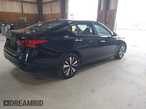 ✅ 2022 Nissan Altima SV • VIN: 1N4BL4DW3NN348266 • Lot: 42603883. Listed on IAAI with 53,181 mi. Free auction sales archive from the USA and detailed vehicle history report at DreamBid. Image 4.