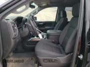 ✅ 2021 Chevrolet Silverado 1500 LT Trail Boss • VIN: 1GCPYFED9MZ342750 • Лот: 66915884. Опубликован ранее на Copart с пробегом 28 398 миль. Бесплатный доступ к архиву аукционных продаж из США и подробный отчёт об истории автомобиля на DreamBid. Изображение 7.