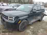 2024 Hyundai Santa Fe Calligraphy z VIN 5NMP5DGL4RH019333, wystawiony jako Copart lot #44702695 z przebiegiem 5 032 mil mil oraz Szkoda całkowita • Salvage title. Historia ofert i sprzedaży dostępna na DreamBid. Obrazek 1.